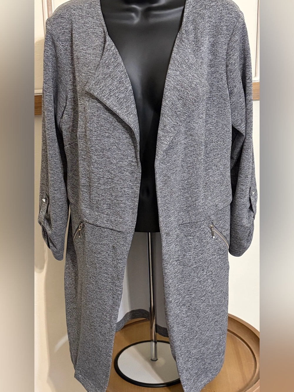 SOHO Women’s Long Open Front Cardigan Jacket Gray Size Small NWT